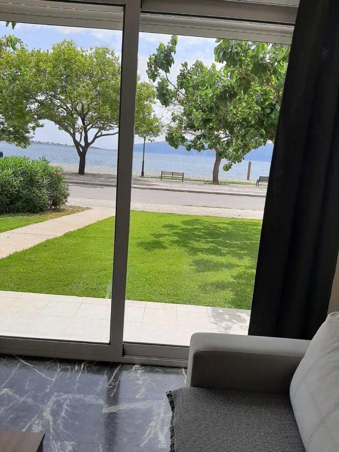 Nafpaktos Seaside Apartment Eksteriør bilde