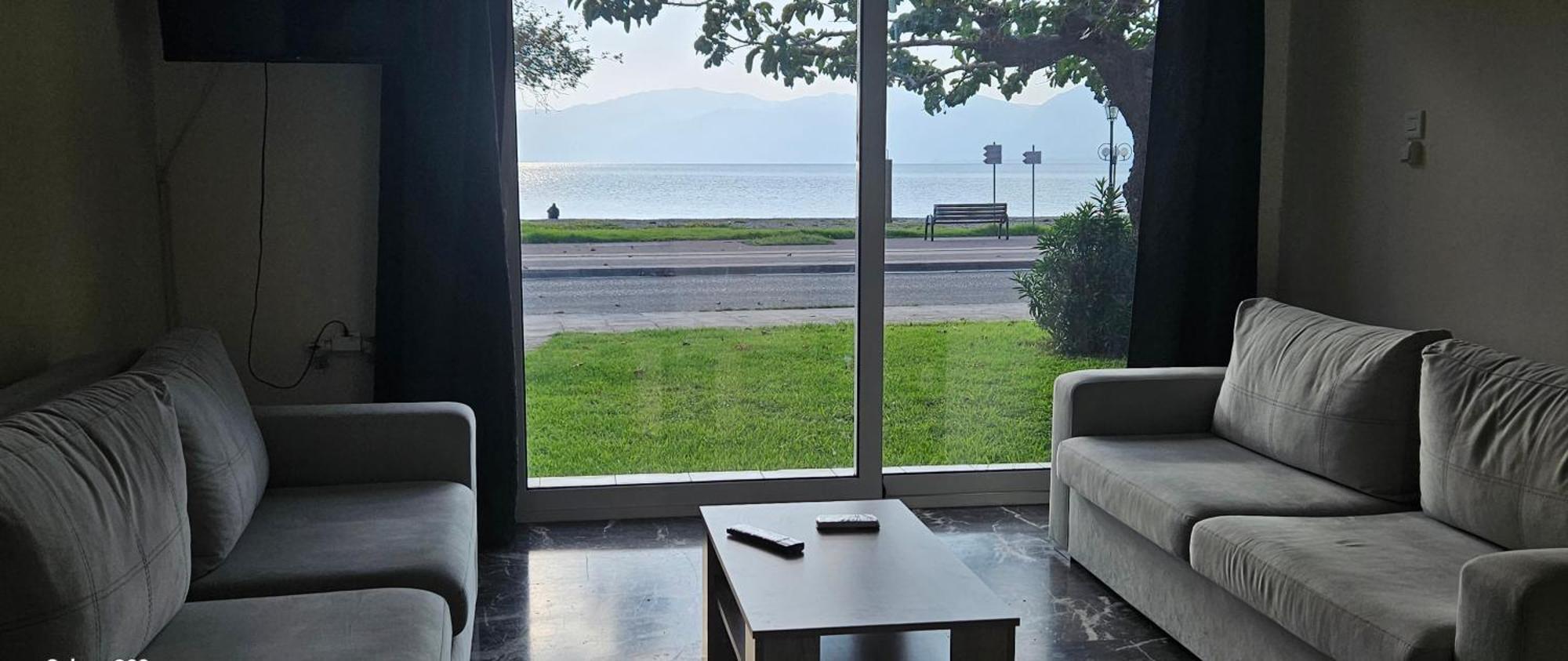 Nafpaktos Seaside Apartment Eksteriør bilde
