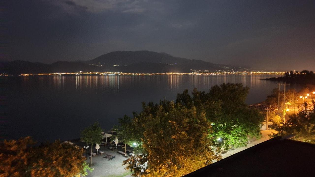 Nafpaktos Seaside Apartment Eksteriør bilde