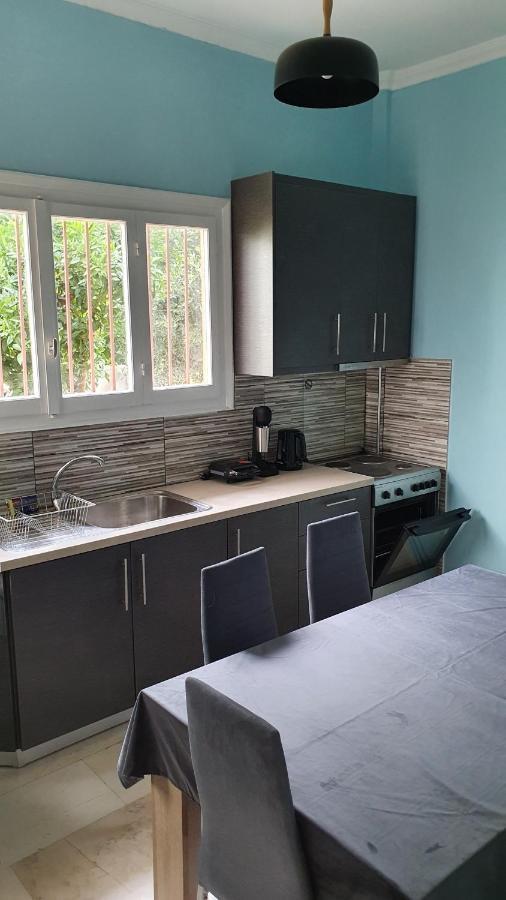 Nafpaktos Seaside Apartment Eksteriør bilde